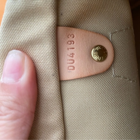 Authentic Louis Vuitton speedy bandouliere 30 - Picture 9 of 12